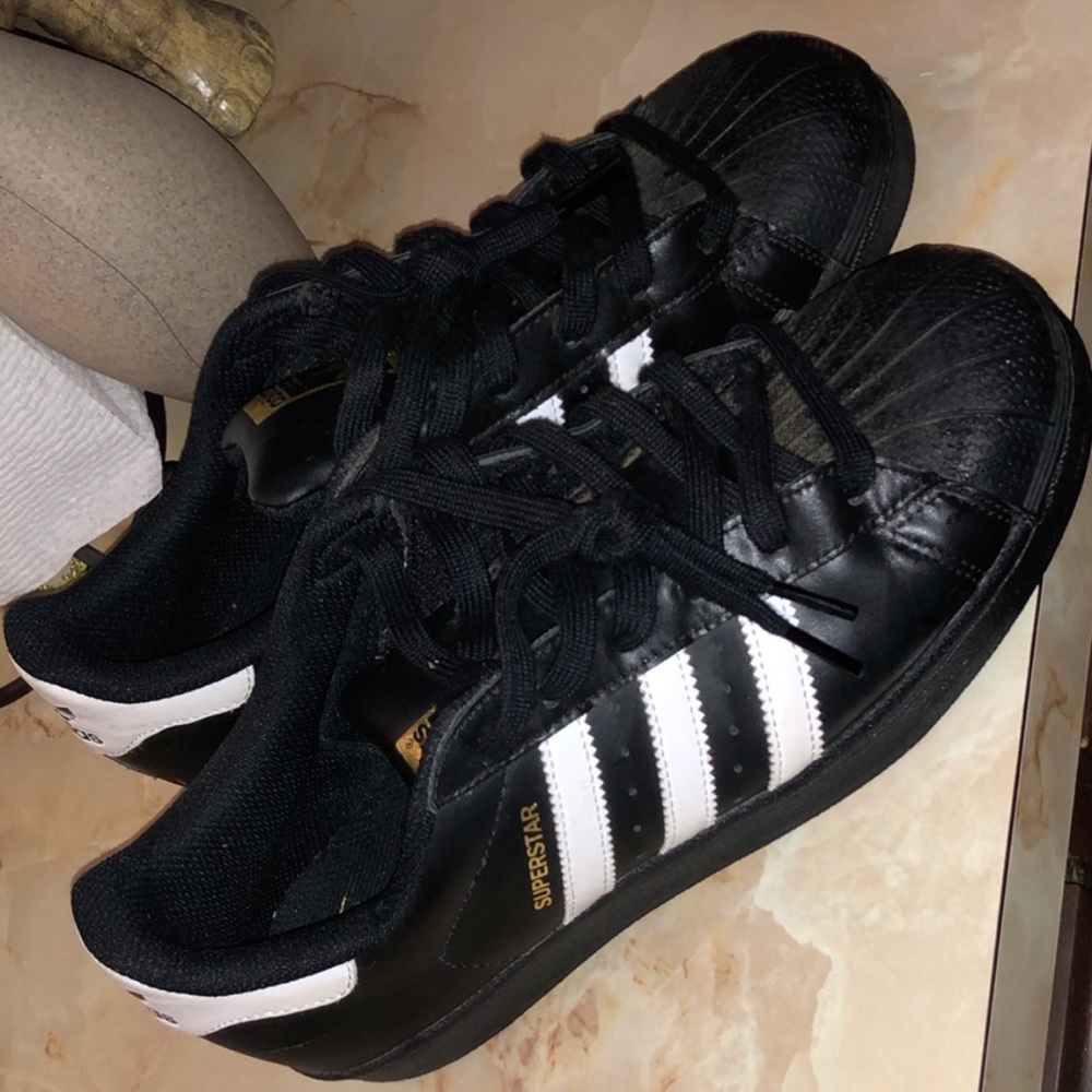 Adidas Shell Toe
